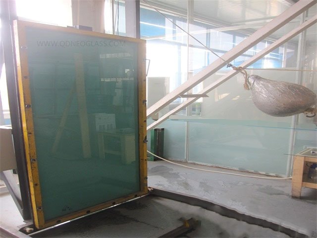 Laminated Mirror Glass-AS/NZS 2208: 1996, CE, ISO 9002