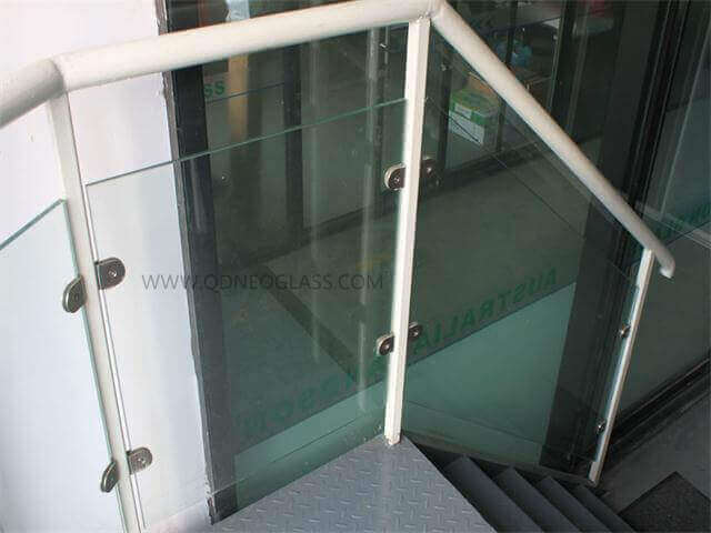 Toughened Laminated Glass with Holes 